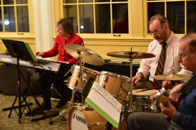 live band
